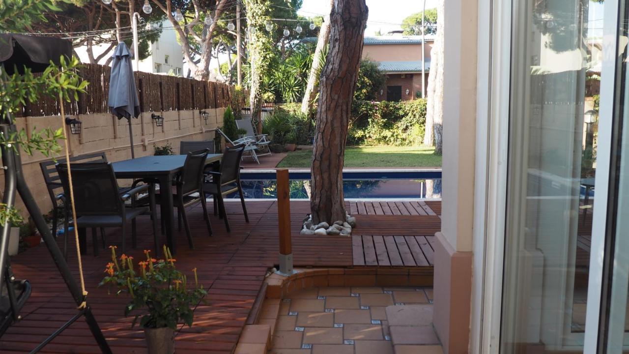 Villa Bella Estanca Castelldefels Eksteriør billede