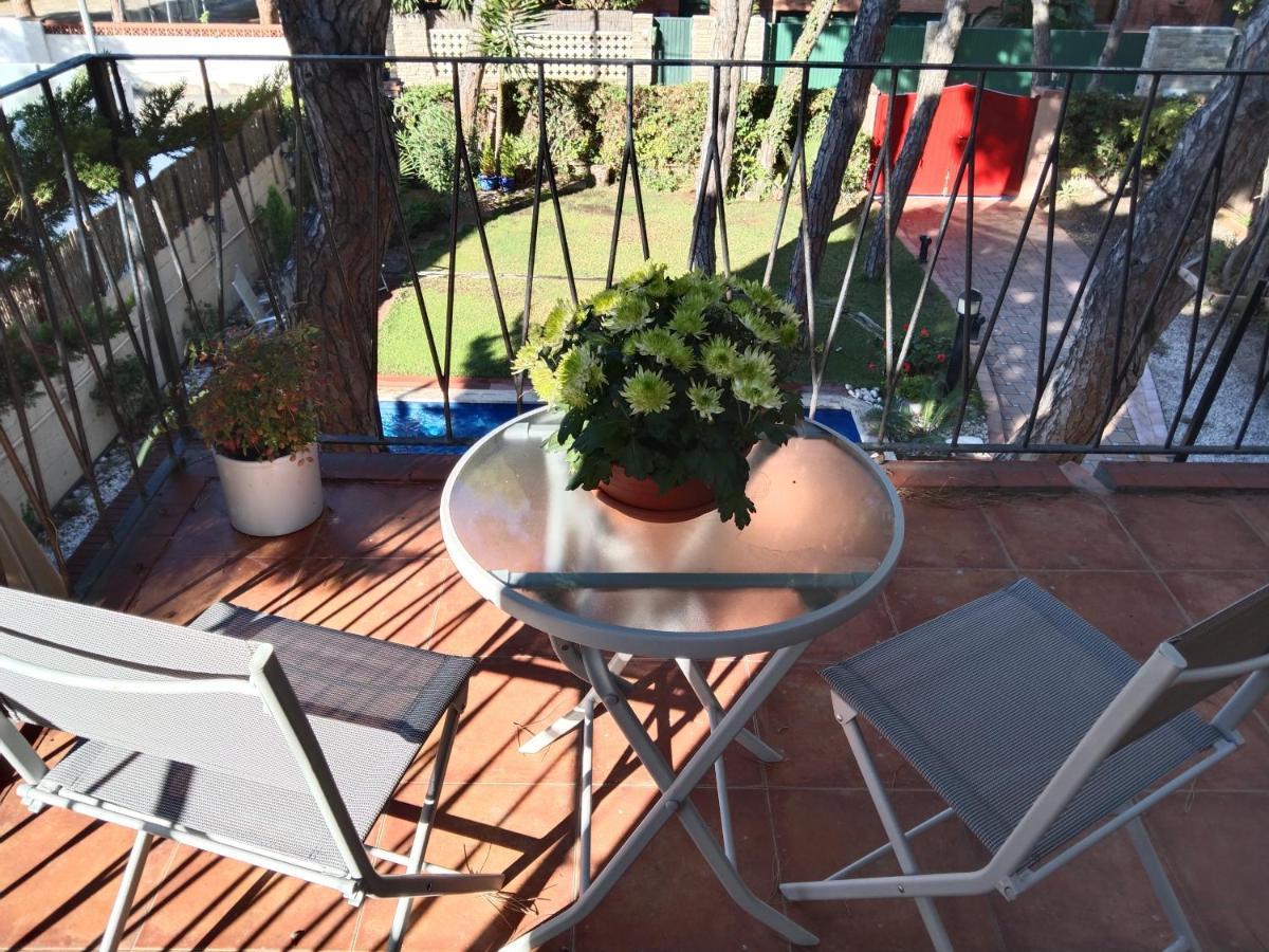 Villa Bella Estanca Castelldefels Eksteriør billede